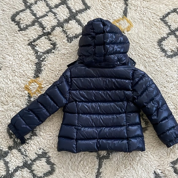 Moncler Maya down puffer jacket, 4T - Picture 5 of 6
